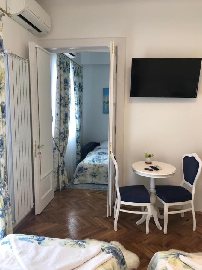 Victoria Luxury Apartment 11 부쿠레슈티 외부 사진