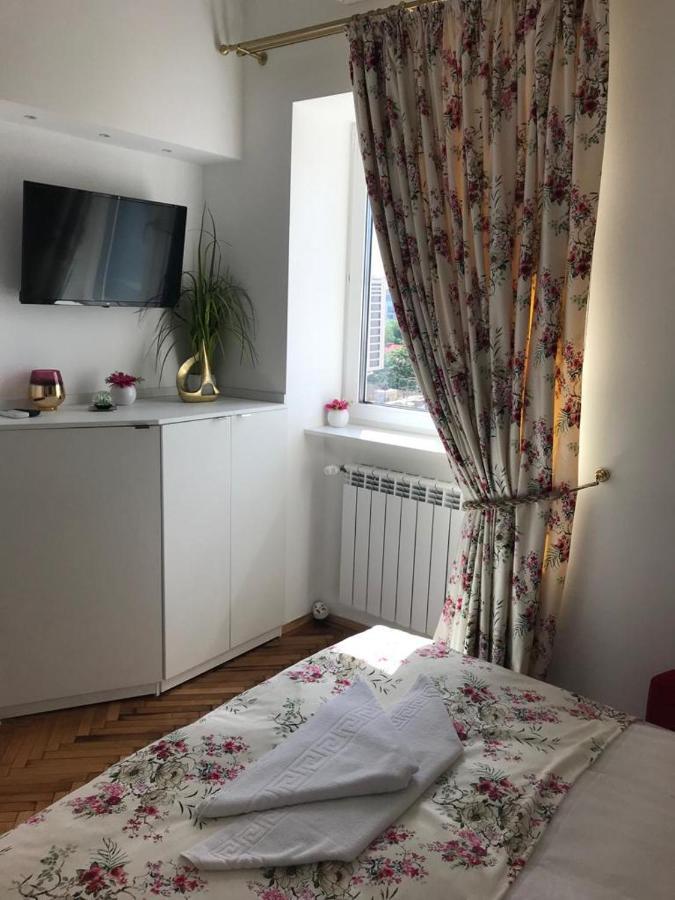 Victoria Luxury Apartment 11 부쿠레슈티 외부 사진